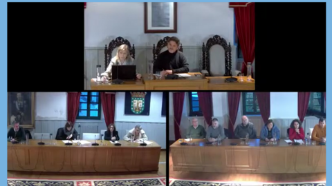 Pleno extraordinario urxente
